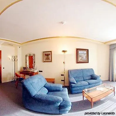 Kross Alamos Torremolinos
