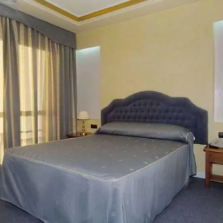 Kross Alamos Torremolinos