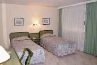 Kross Alamos Hotel 3*